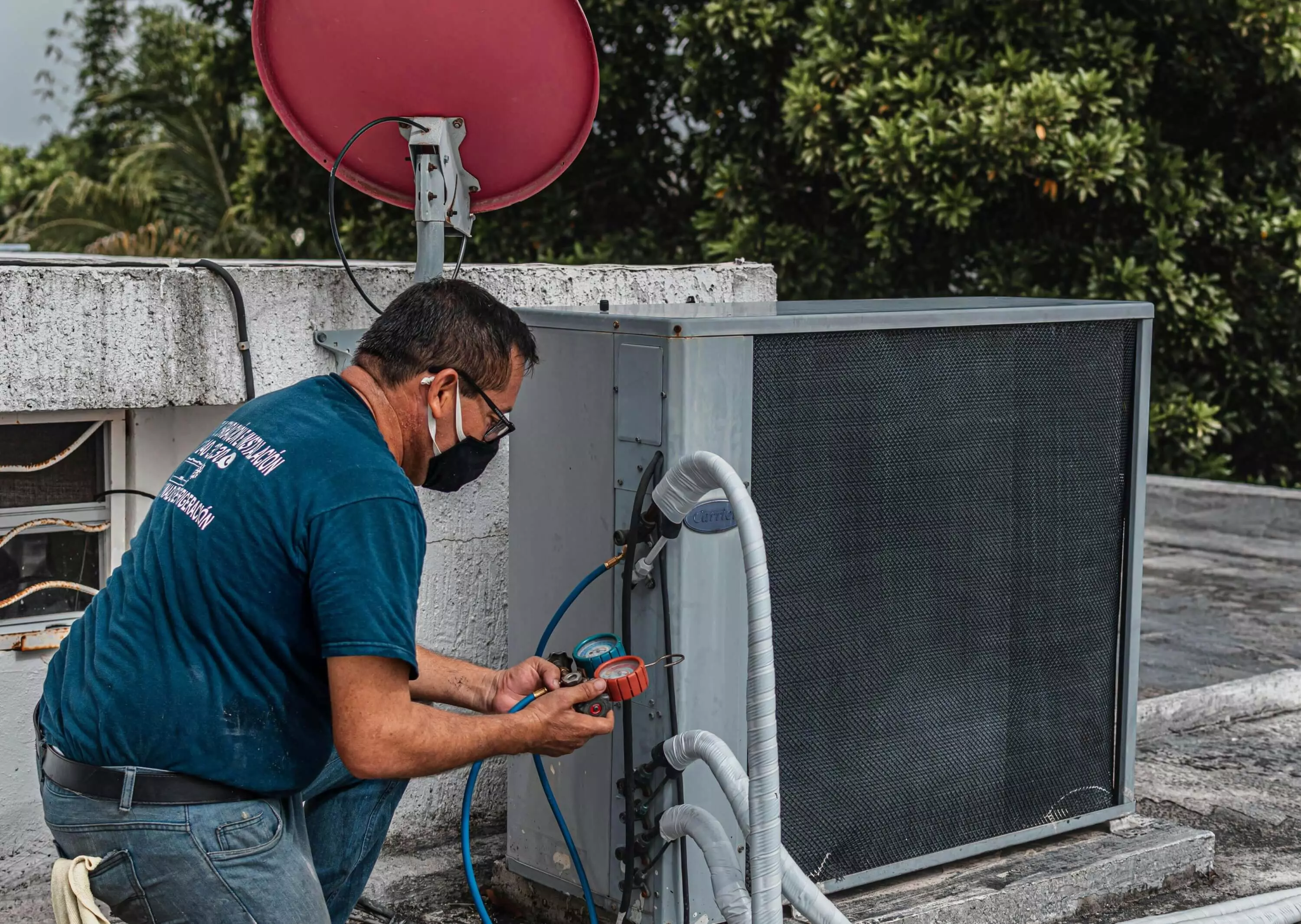 local seo for hvac: employee 2